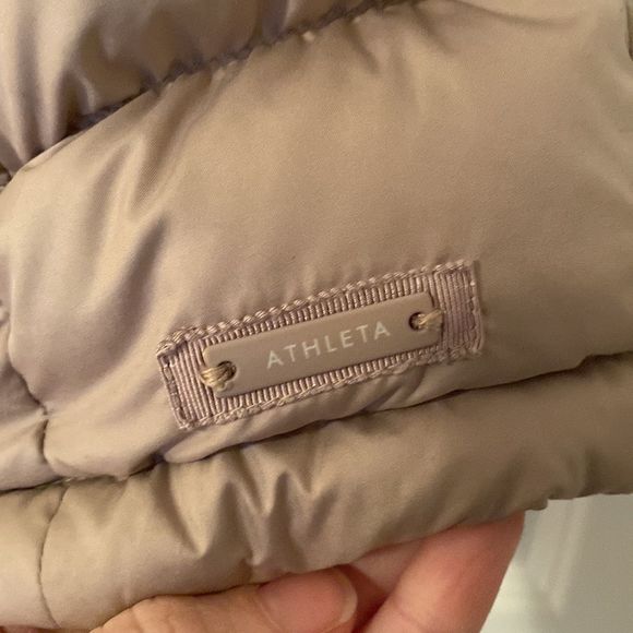 Athleta Cardamom Spice Downabout Vest - Picture 7 of 11